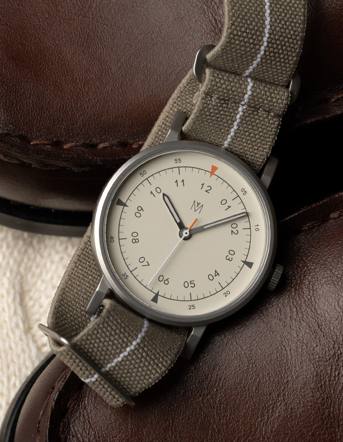 MUS QUARTZ