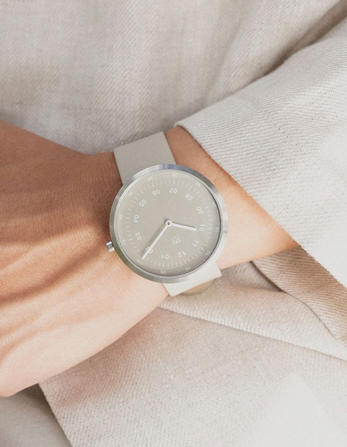 SMOKE GREEN OFFWHITE 40MM + NAVY LEATHER STRAP SET  (SILVER)